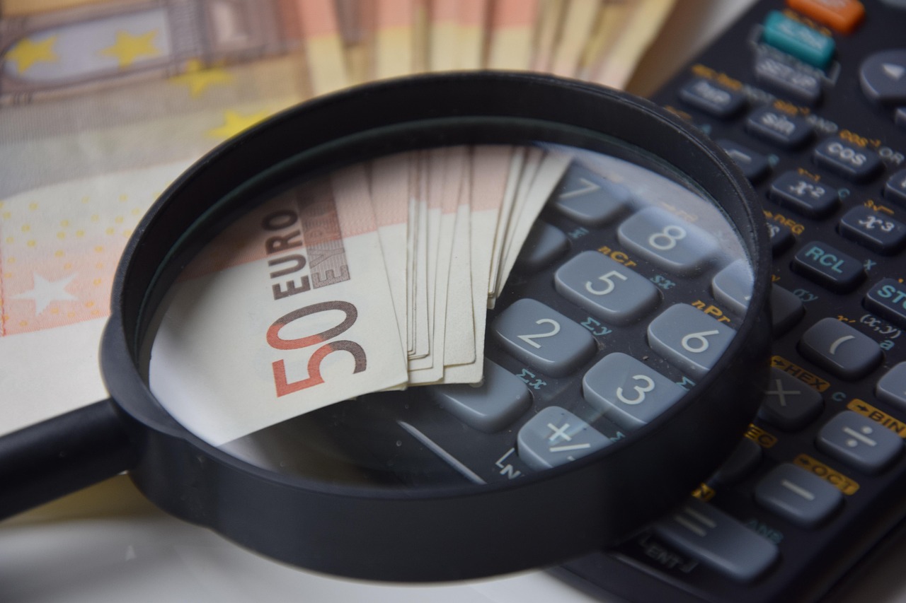 クレジットカードでのサブスク支払い管理のポイントは？