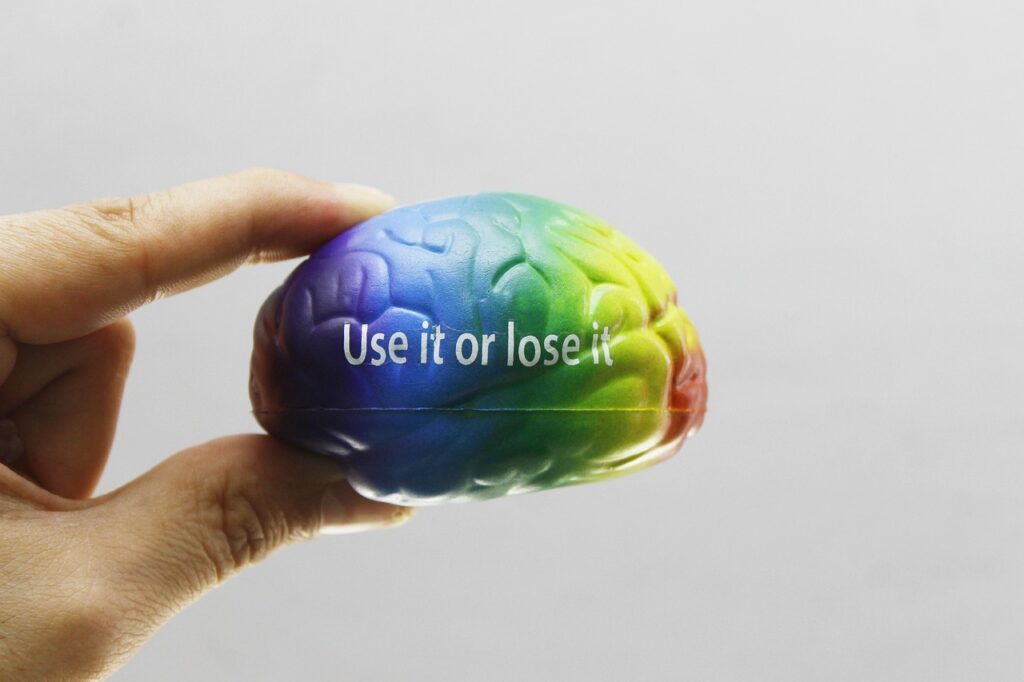 クレジットカードアプリの使いやすさを比較するポイントは？